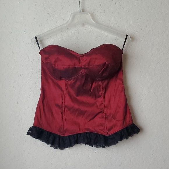 Torrid sz 2 Red Bustier with Black Lace Trim - Picture 1 of 6